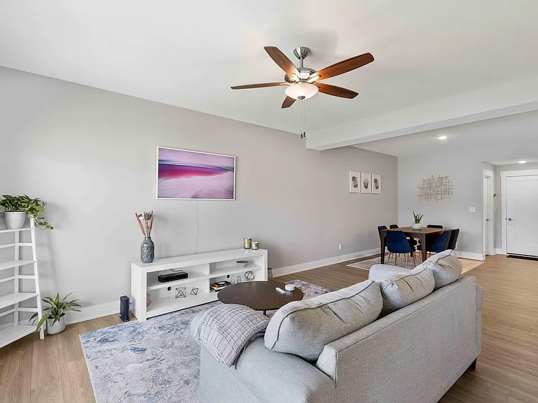 16637 Wilden Dr — Photo 7