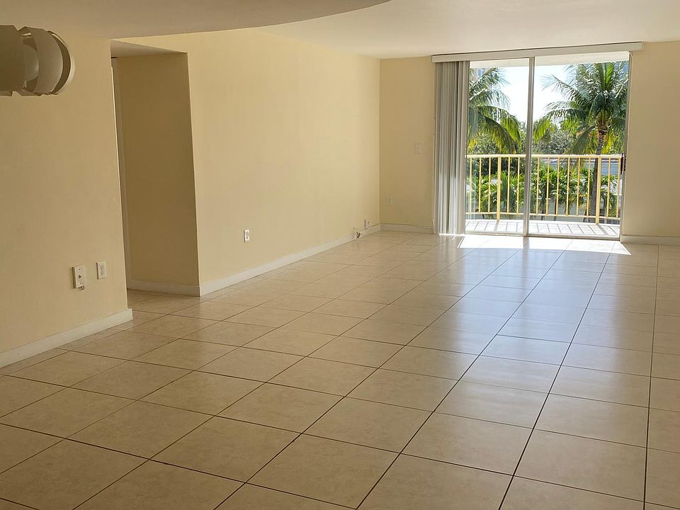 1st image of 210 Seaview Dr #410