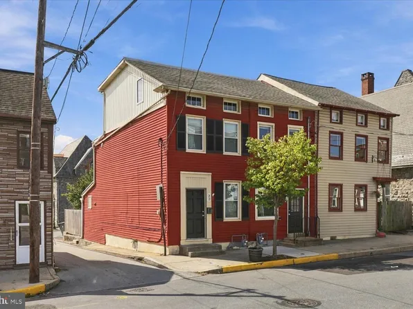 22 S 4th St, Columbia, PA 17512