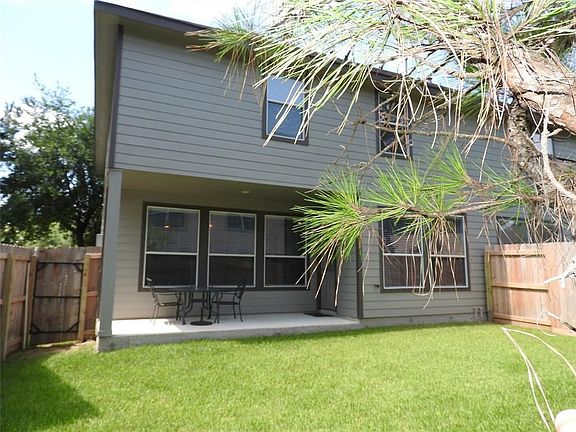 2nd image of 34 S Burberry Park Cir