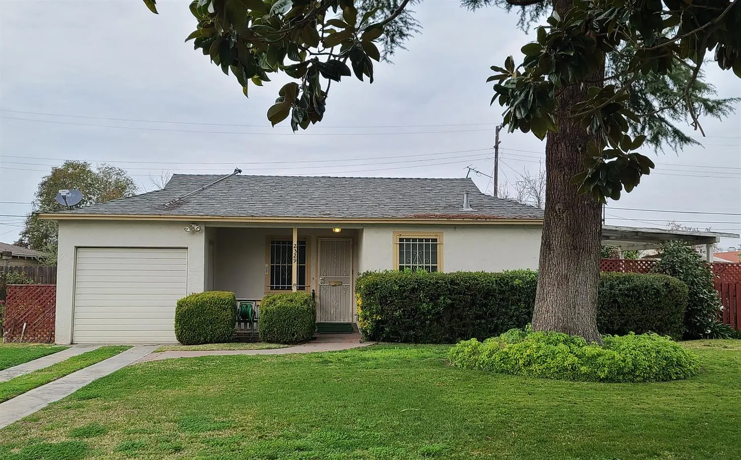 2329 E Vassar Ave photo 1