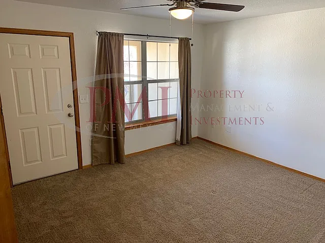 2229 Santa Ana — Photo 12