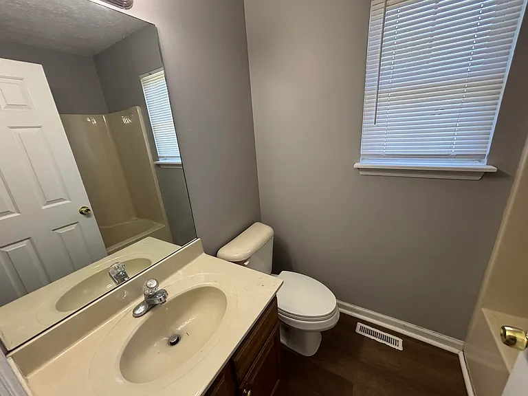 2740 Hayden Park Ln — Photo 12