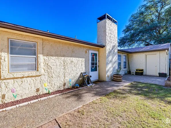 3813 Wild Rye Trl #B, San Angelo, TX 76904