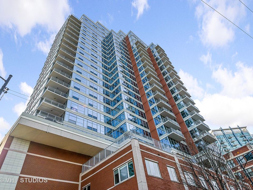 1st image of 1600 S Prairie Ave Unit 1108