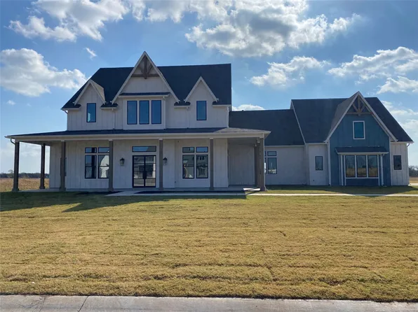 3404 Sweetwater Dr, Princeton, TX 75407