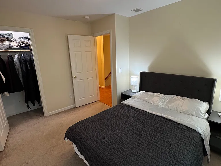 2 Moore St #4 — Photo 6