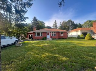 300 Coronado Dr, Rochester, NY 14617
