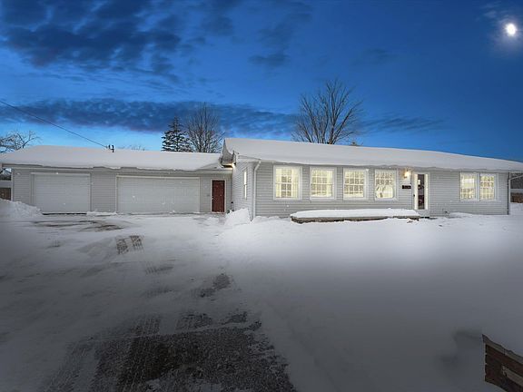 4th image of 1225 Manchester Dr
