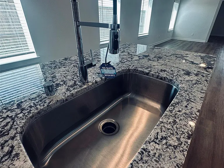 734 Falling Cave Dr — Photo 14