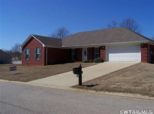 146 Plantation Dr, Lexington, TN 38351