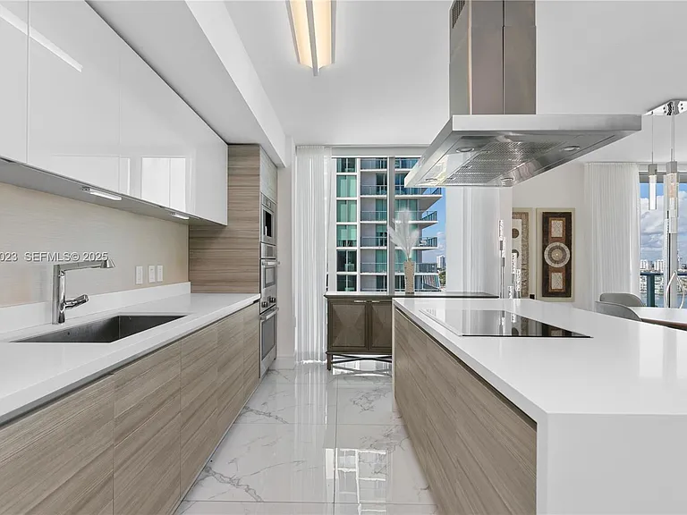 300 Sunny Isles Blvd #4-1607 — Photo 7