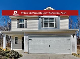 3999 Meredith Woods Ln, Winston Salem, NC 27107