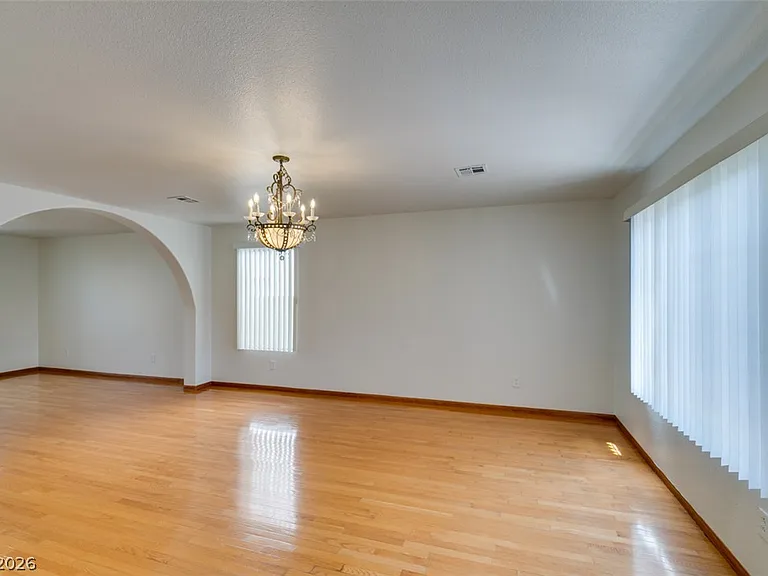 8224 Tivoli Cove Dr — Photo 5
