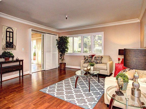 2nd image of 453 Alberto Way Unit D156