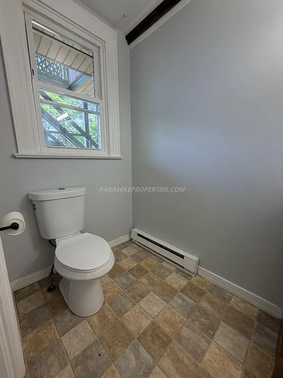 919 Clay Ave-1st Floor — Photo 3
