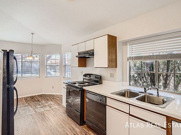 5th image of 5084 W Blackbird Dr
