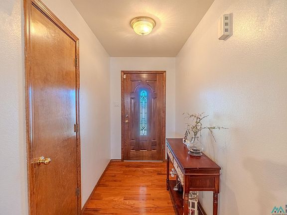 2nd image of 2621 Hammond Blvd