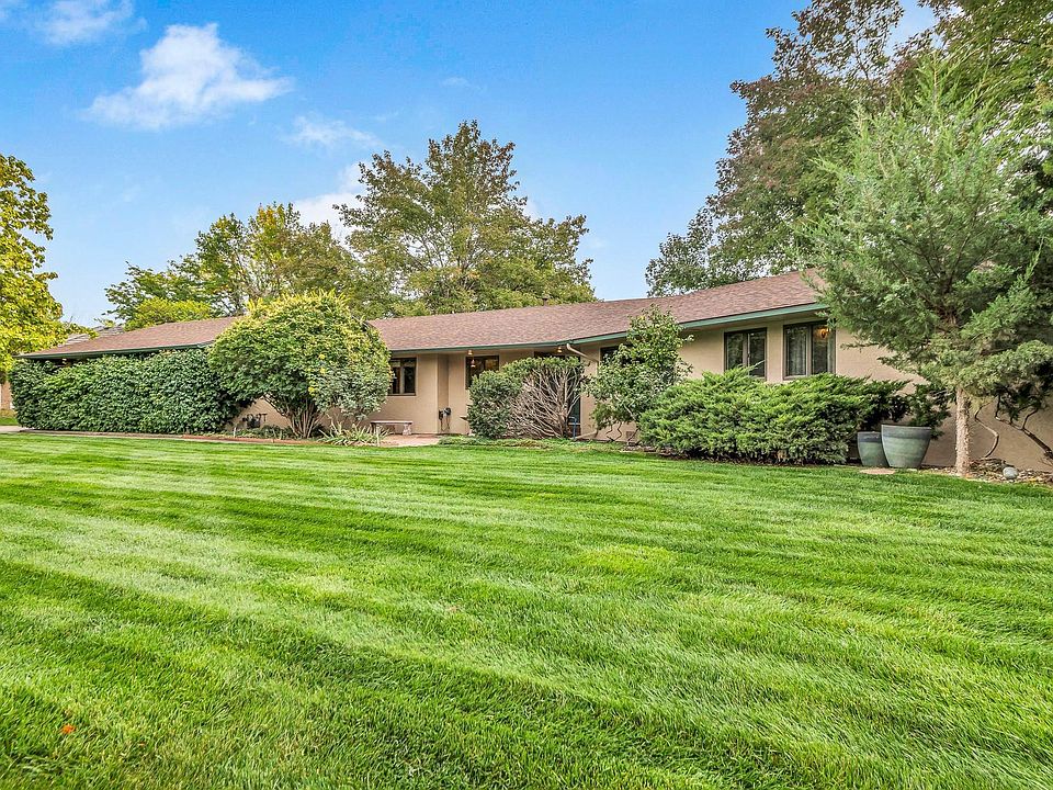 1st image of 2687 Continental Dr