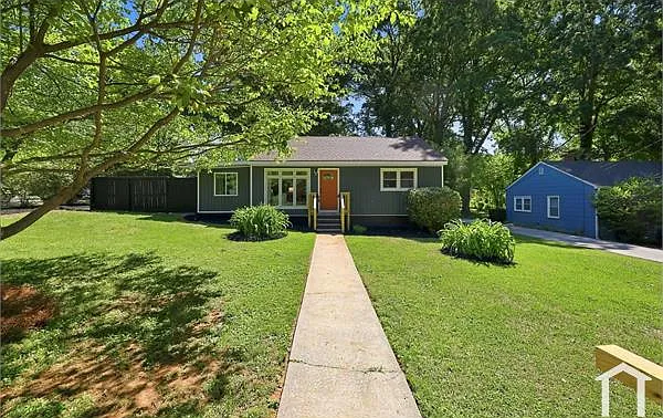 1112 Guyer St — Photo 4