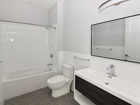 2nd image of 1843 E Passyunk Ave #4C