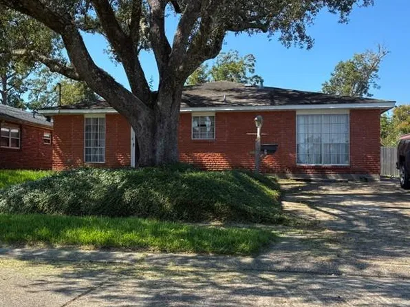 612 Sophia St, River Ridge, LA 70123