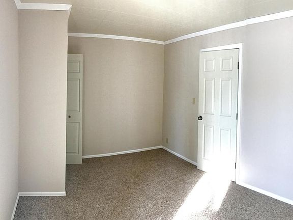 4th image of 203 Eagle Ave