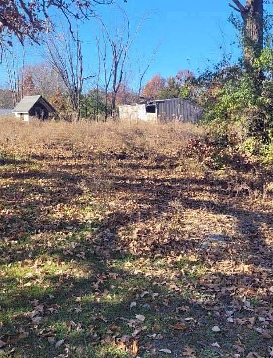 2nd image of 17 Linda Ln