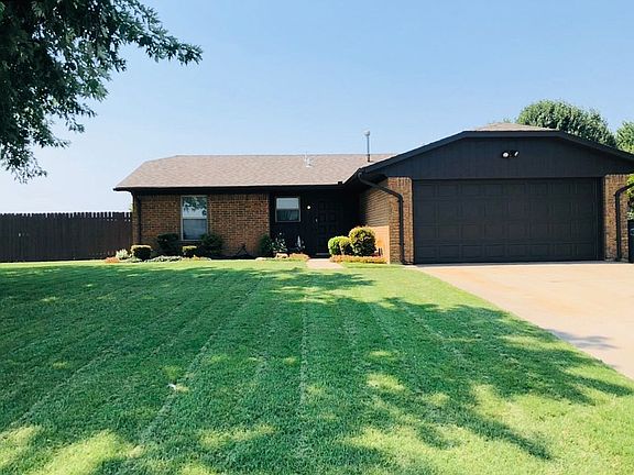 Meticulously maintained lawn