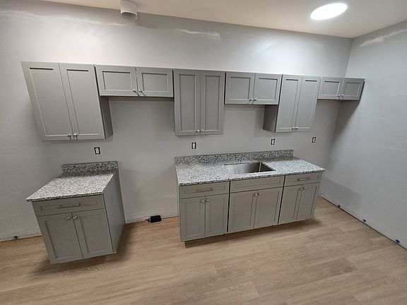 2nd image of 200 State St #6