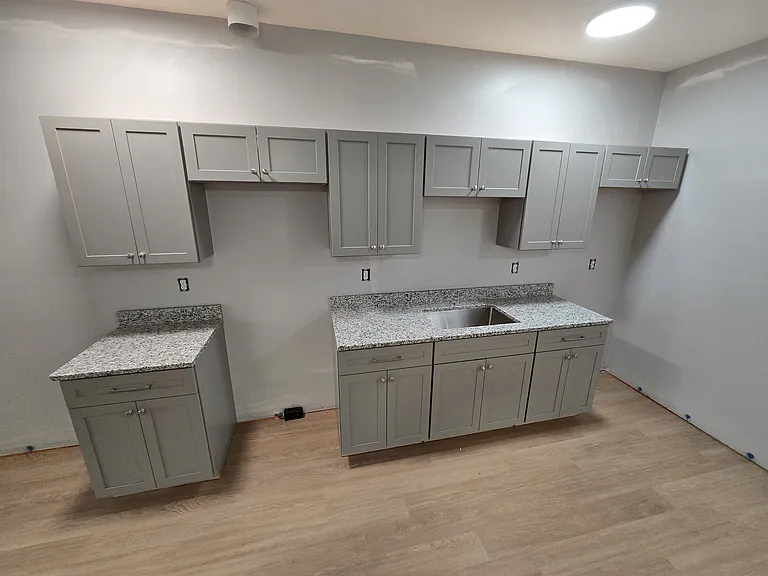200 State St #6 — Photo 2