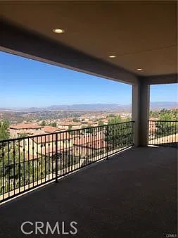 19042 Martino Ct — Photo 18