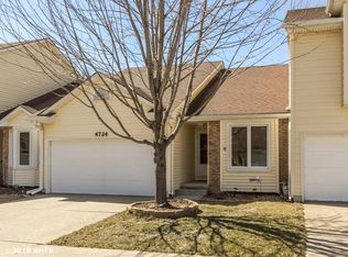 4724 85th St, Urbandale, IA 50322