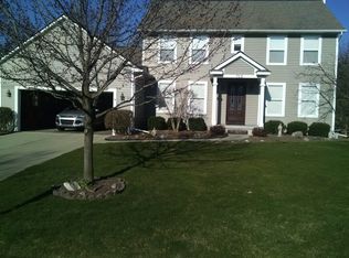 712 Layman Creek Cir, Grand Blanc, MI