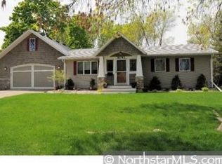 9093 Northwood Pkwy, New Hope, MN 55427