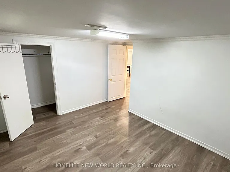 54 Bridley Dr — Photo 28