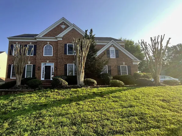 4810 Christie Jane Ln, Fairfax, VA 22030