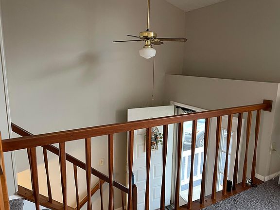 2nd image of 7305 Schoolcraft Ln