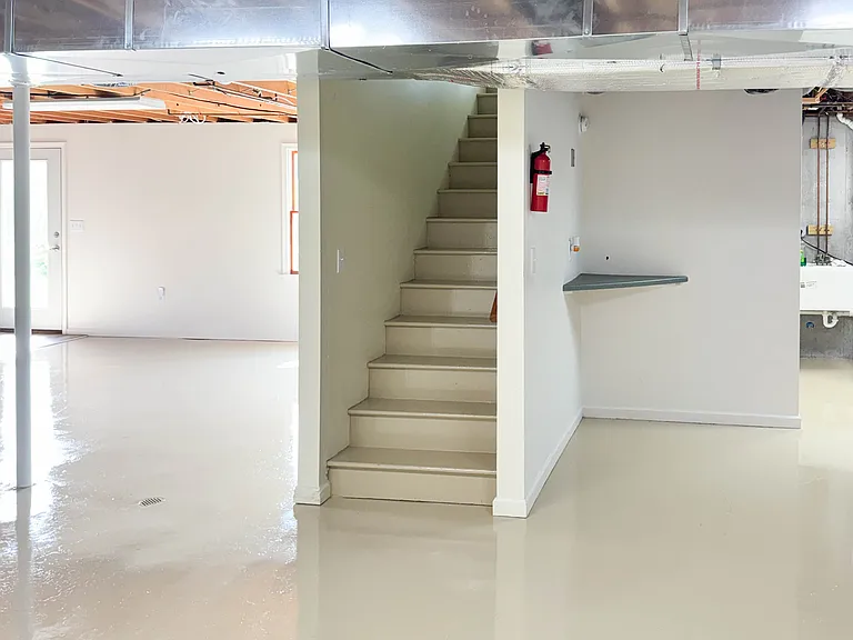 5150 Blacksburg Rd — Photo 31
