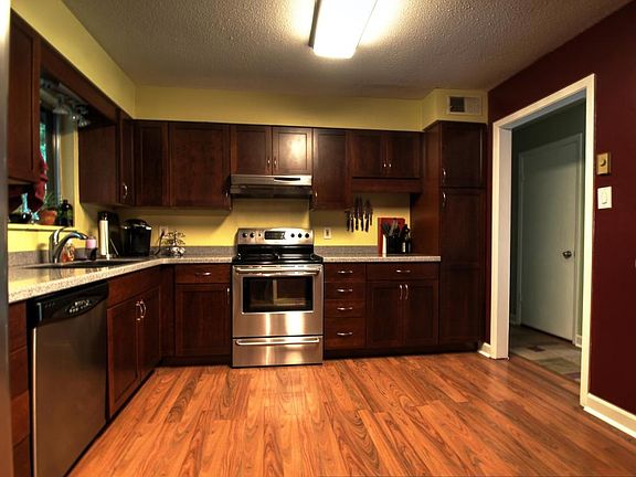 5th image of 10820 Highcliff Dr