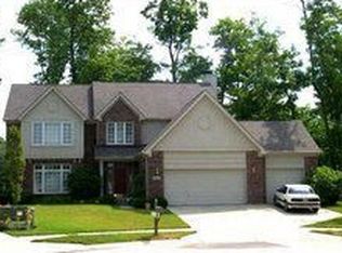 8702 Holm Mountain Cir, Avon, IN 46123