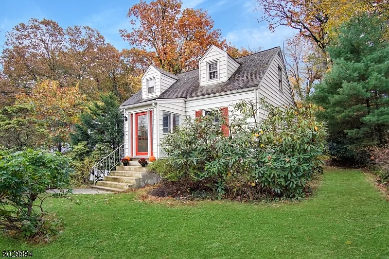 28 Wenonah Ave photo 1