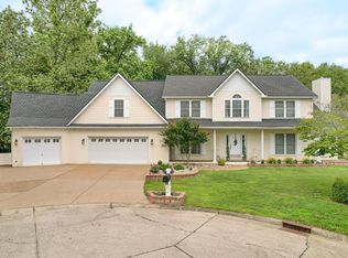 14900 Old State Ct, Evansville, IN 47725