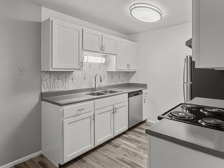 CIBOLA VILLAGE — Photo 5