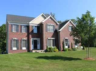 70 Whitehall Way, Bellingham, MA 02019