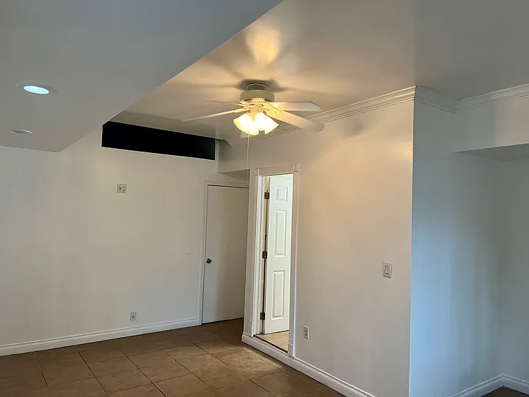 8328 Golden Ave — Photo 6