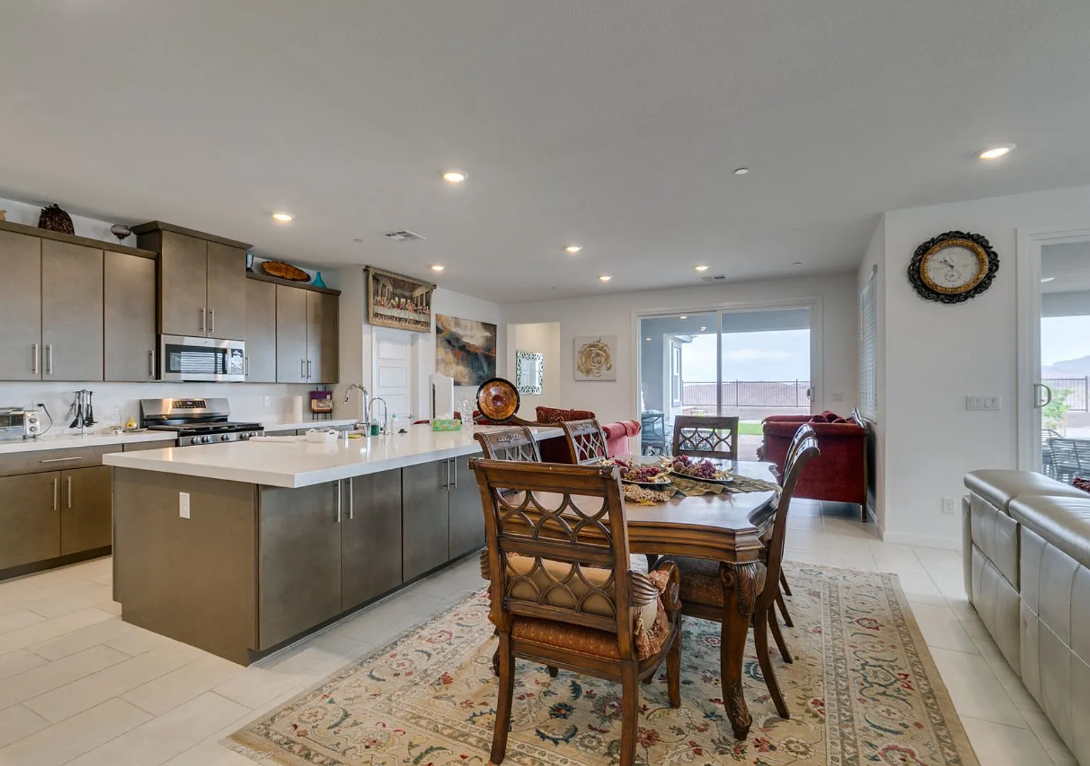 Fully Furnished 3 Bedroom Henderson Home with Full Vegas Strip and Lake Las Vegas Views — Photo 4
