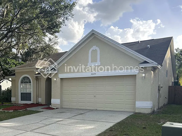 4609 Rockingchair Dr — Photo 1