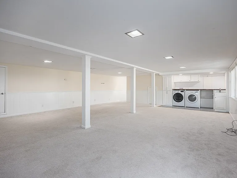 5235 Kincannon Dr — Photo 32