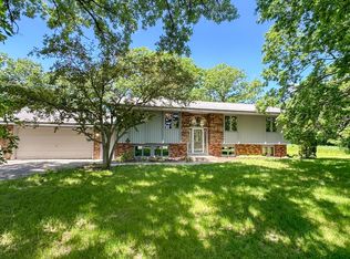 10064 92nd Ave, Clear Lake, MN 55319